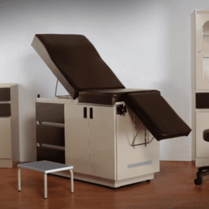 CONSULTORIO INNOVA DE EXPLORACIÓN CON VITRINA SENCILLA.